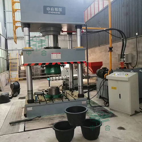 500吨塑料花盆热压成型液压机